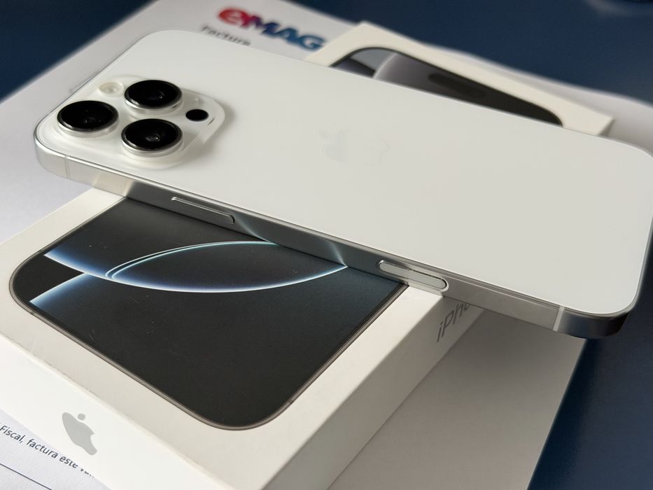 iPhone 16 Pro Max White Titanium