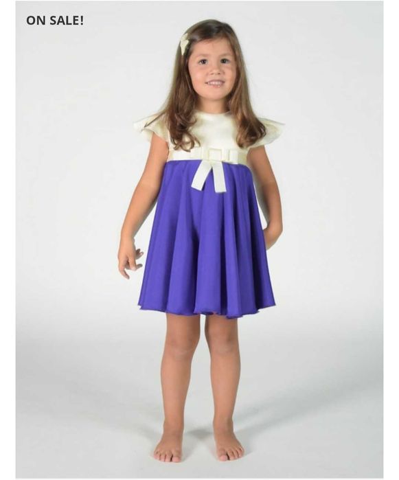 рокля в екрю и лилаво за деца