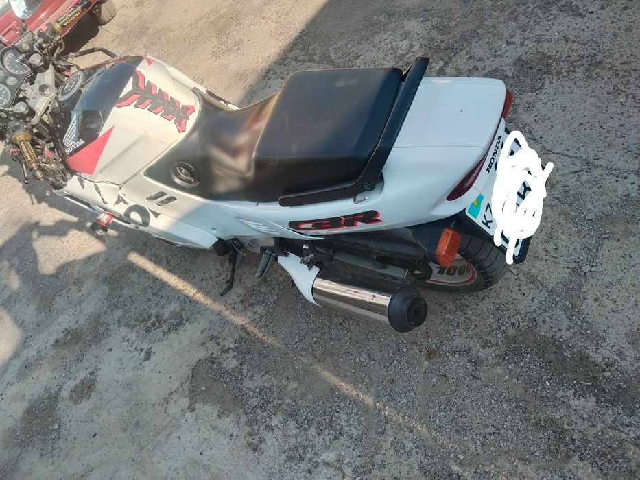 Продам Хонду 1000