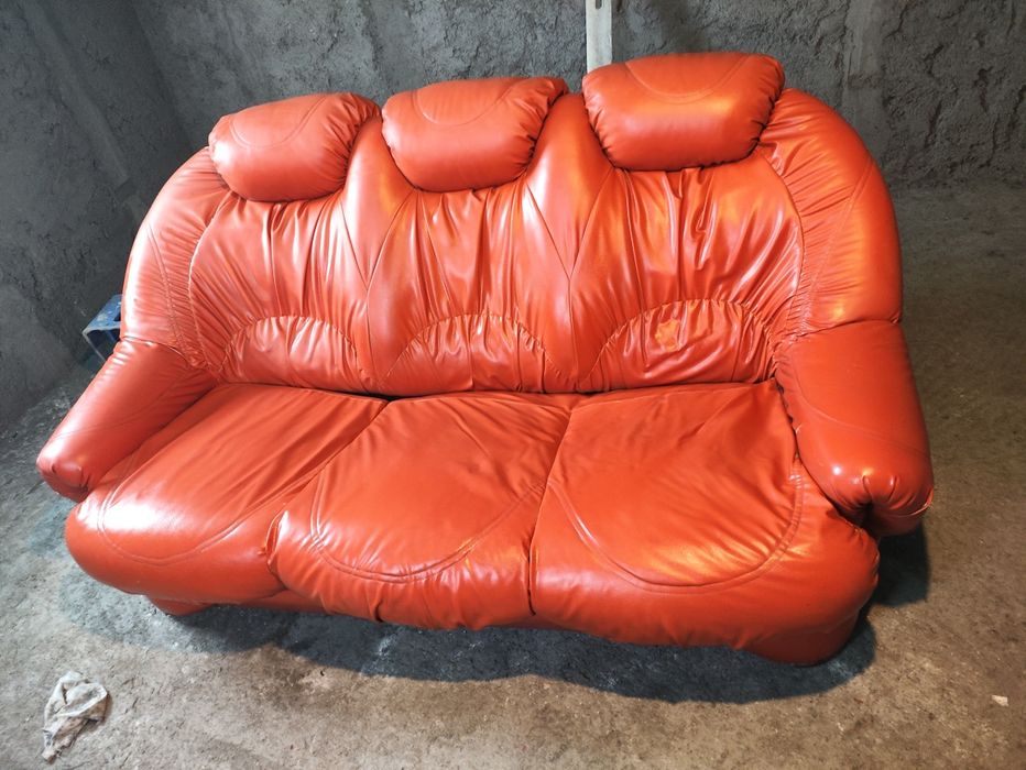 Canapea extensibila de piele