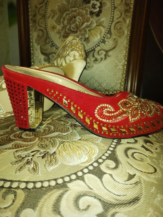 Туфли 38 го размера