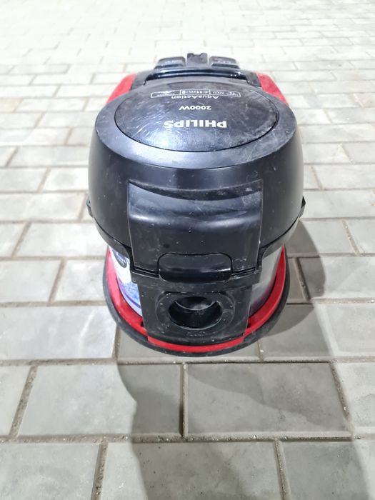 Продам пылесос Philips AquaAction