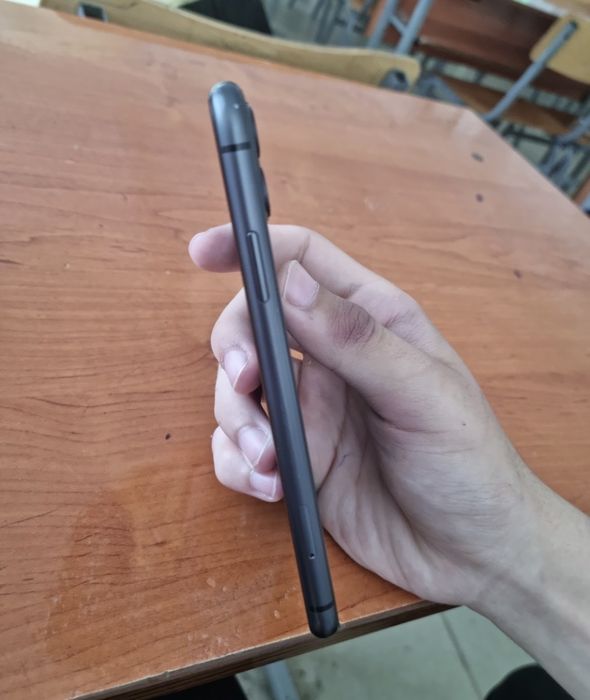 IPhone 11 идеал 84%