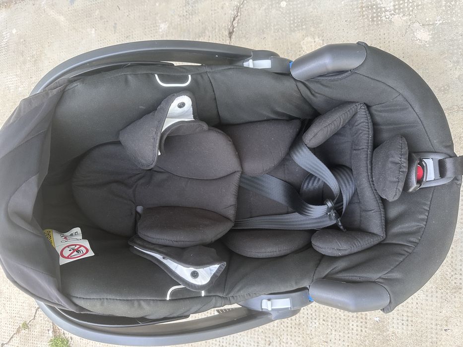 Vand carucior baby zen 3 in 1.