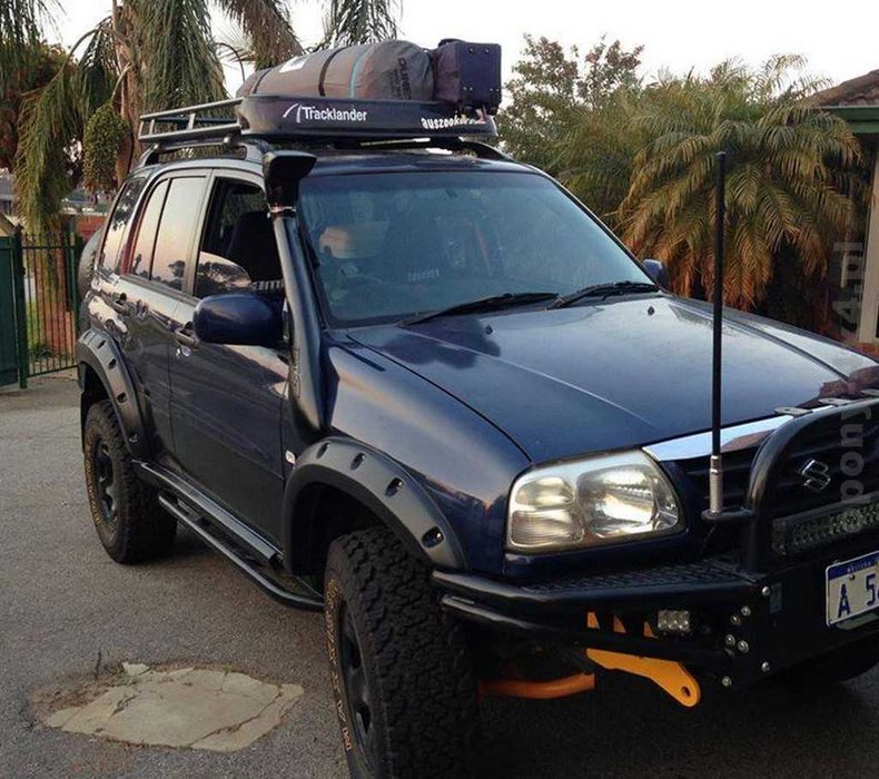 OVERFENDERE Suzuki GRAND Vitara 5 usi - 8 cm + kit garnituri/suruburi