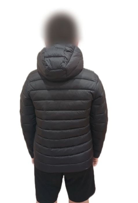 Детская черная куртка