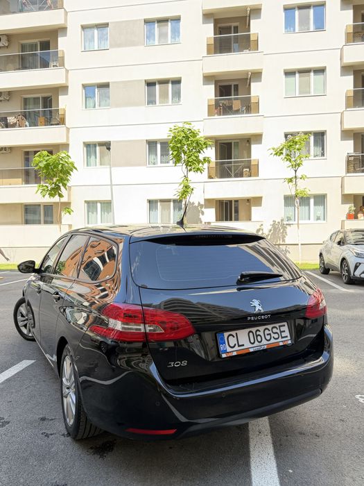 Peugeot 308 1.5HDi 130cp