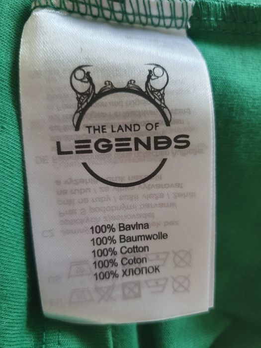 Set haine noi cu etichetă pt. 6-8 ani