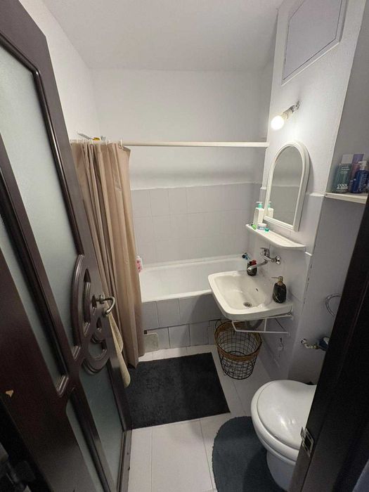 Apartament 2 camere decomandat centrala 45 mp utili et 3 /10 doua balcoane