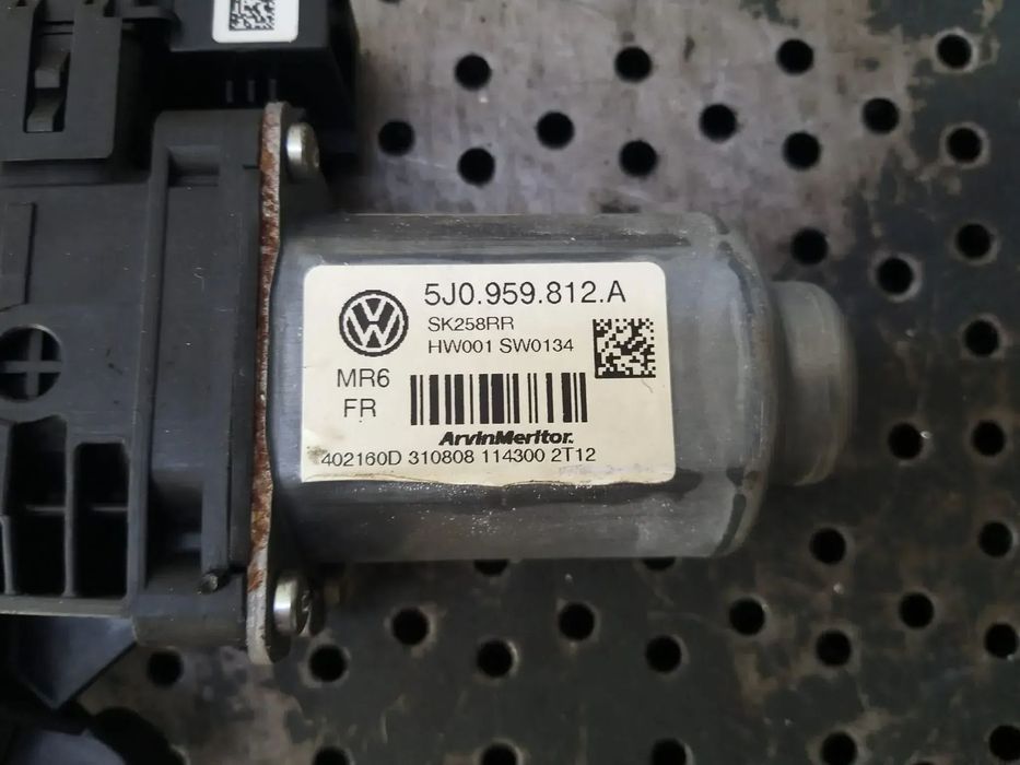 Motoras macara dreapta spate skoda roomster 5j 5j0959812a