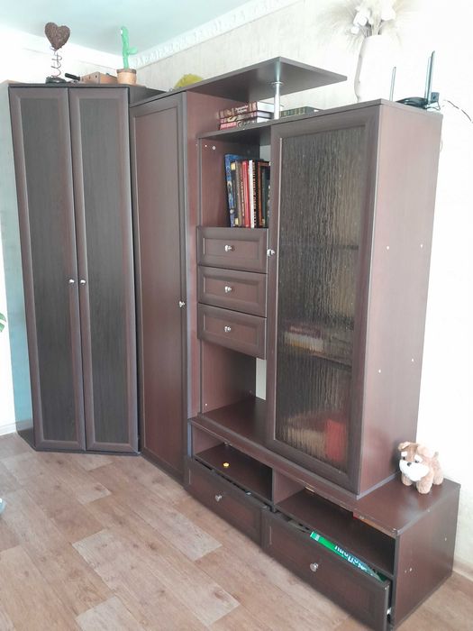 Шкаф угловой и горка