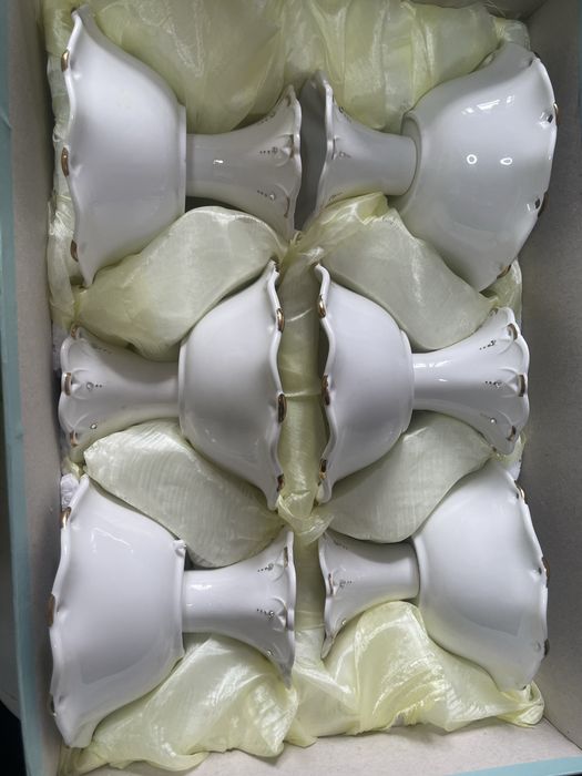 Конфетница новая