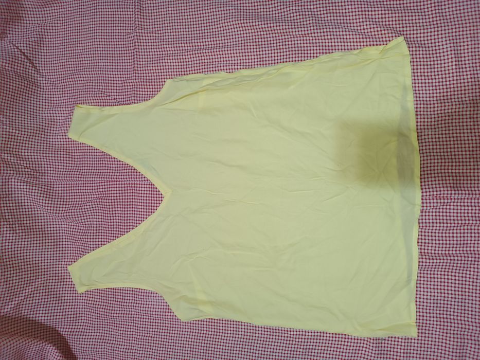 Женские футболки