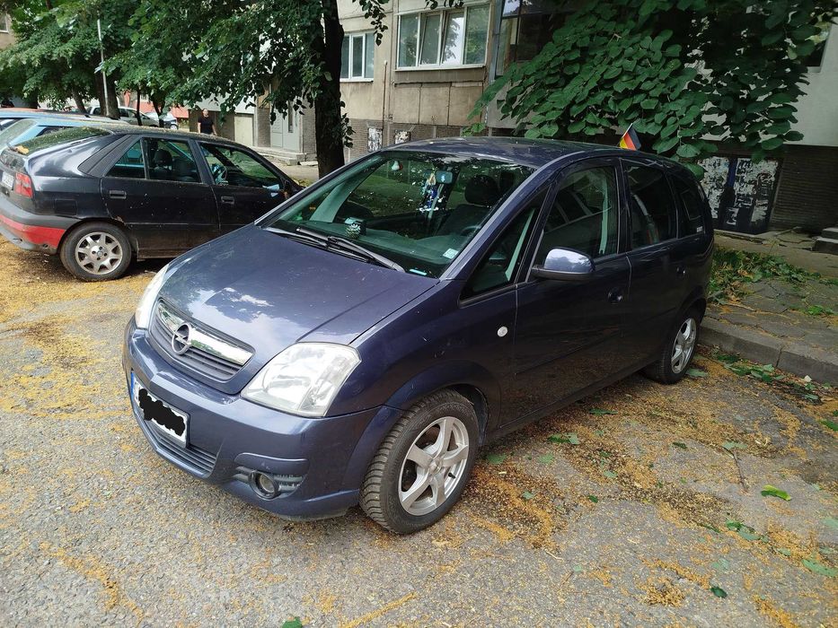 Opel Meriva 1.3CDT ВАН  ВЕРИГА  Фейст лифт много икономичен 1799ЕВРО