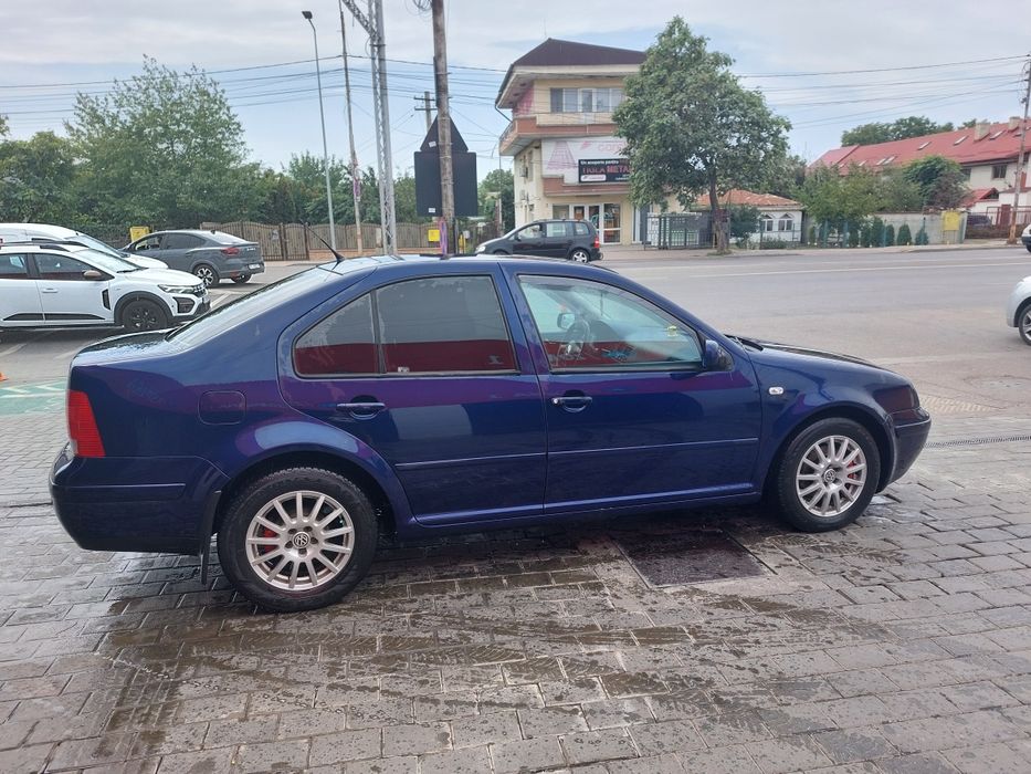 *se vinde vw bora