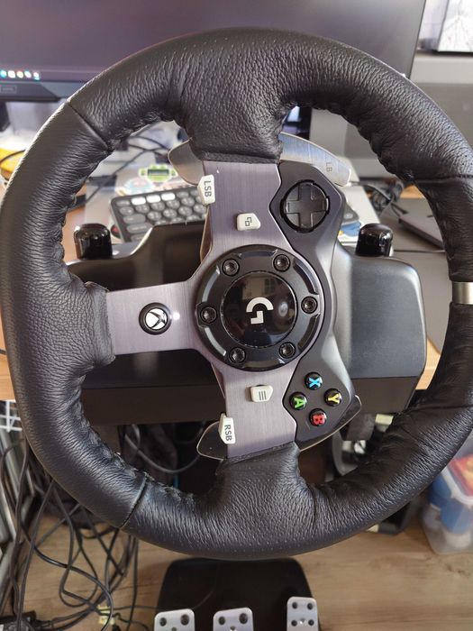 Logitech G920 кормило с педали