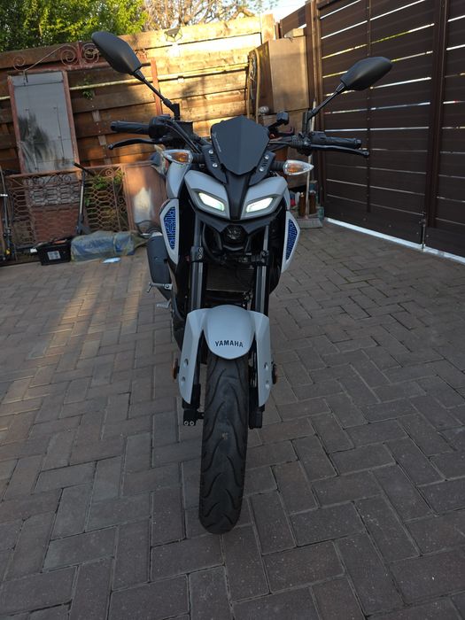 Motocicleta A1 16 ani Yamaha MT 125 2025 Ice Storm Hyper Naked (similar cu ktm duke honda cb125r, cf moto nk)