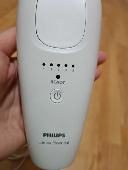 Фотоэпилятор Philips Lumea