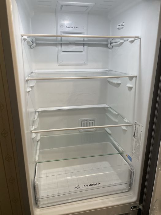 Продам холодильник Индезит