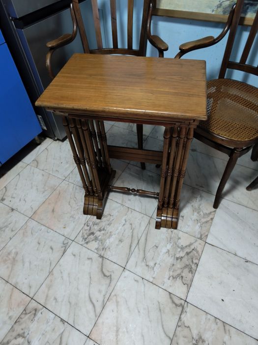 Scaune tohnet cu ratan și cuib de 4 masute