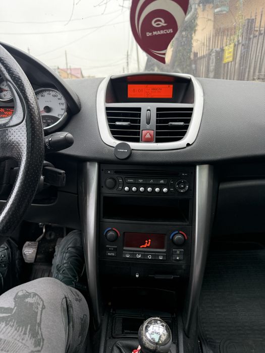 Peugeot 207 sw  2008