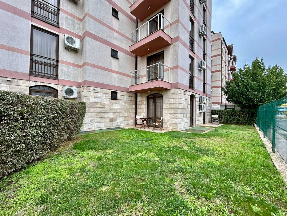 Продава се Двустаен апартамент в к.к. Слънчев бряг - 55 кв.м за 1417 €/кв.м - Снимка #9