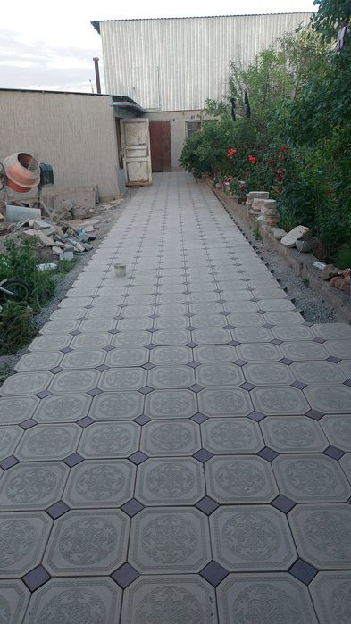 Укладываем брусчатку