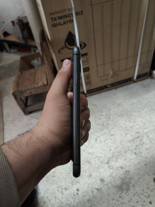 iPhone 11 zapchastga