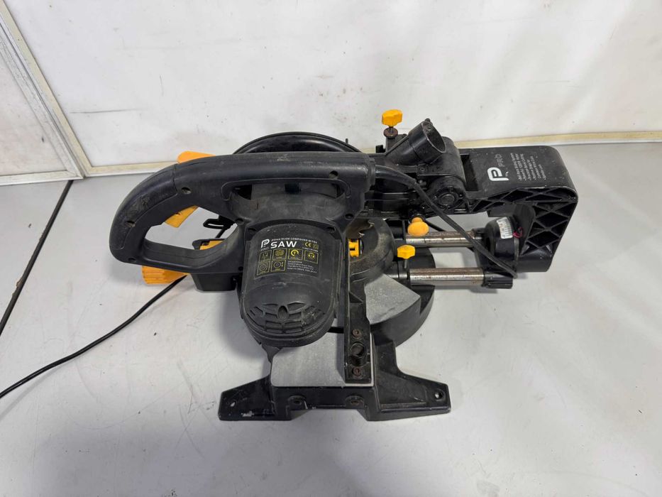 Циркуляр пендула - Pro 1200W / 210мм