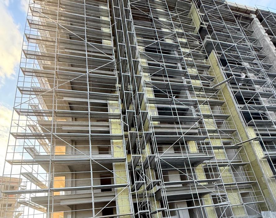 Скеле 1000м2 -16000€ тор цена