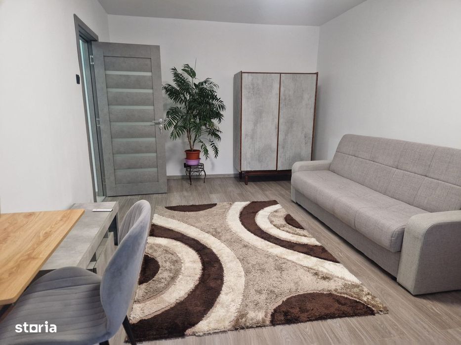 Alexandru cel Bun bloc la bulevard apartament 2 camere decomandat