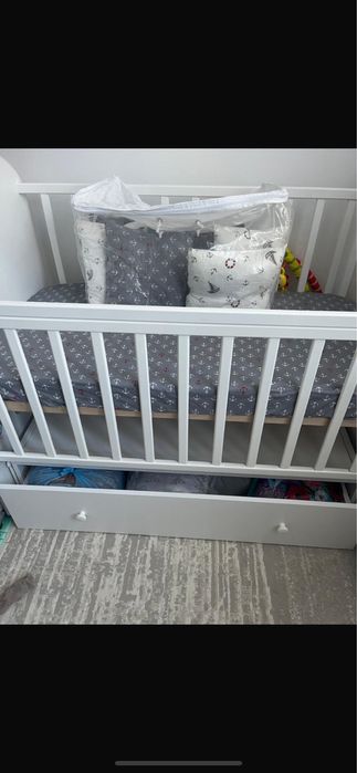 Продам детскую кроватку (манеж)