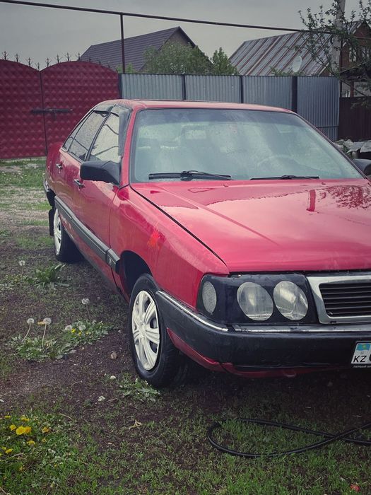 Ауди 100 Продам на ходу