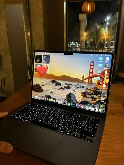 MacBook Air m3 2024