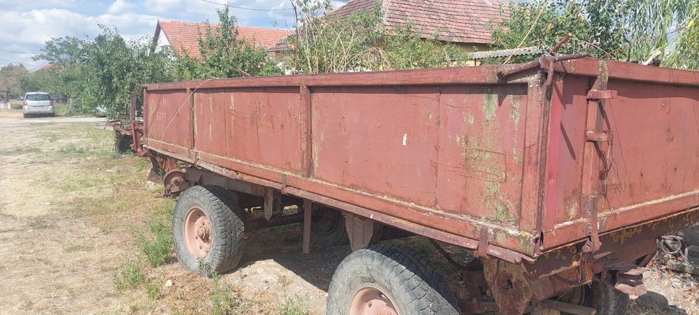 Remorca agricola  5 tone, cauciucuri ca noi - 10000 lei