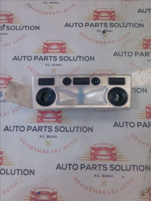lampa plafoniera bmw e60 3.0 d an fabr. 2009