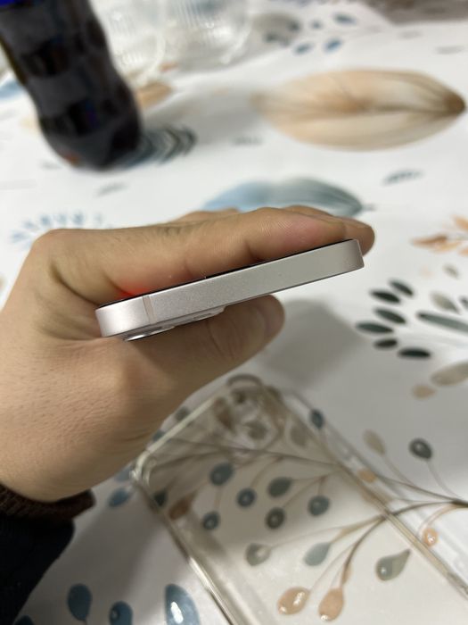 Iphone 13 128GB емкость 100%