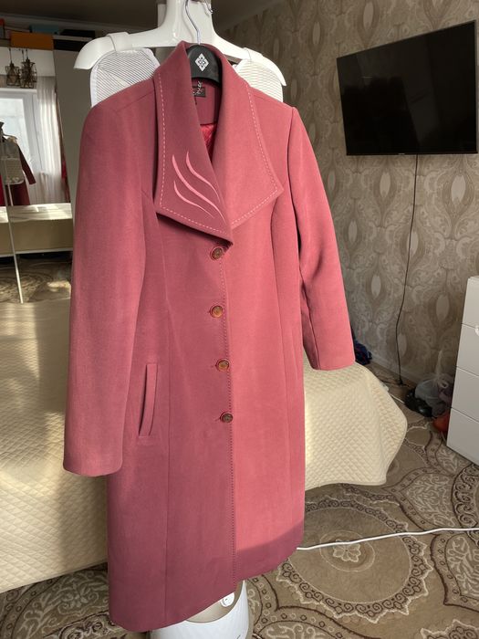 Продам Пальто