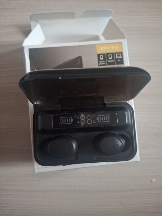 Беспроводные наушники