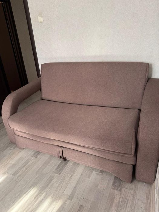 Продам диван в отличном состоянии