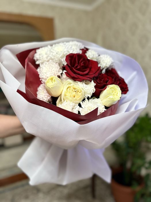 Продам 2 букета. Состояние хорошее