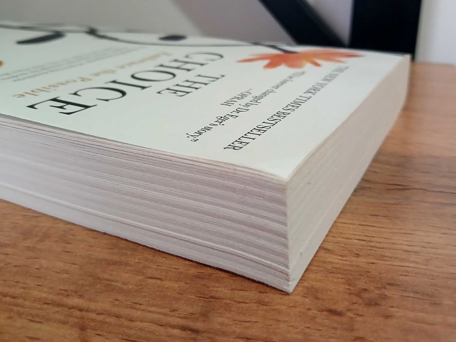 Книга «Выбор» Эдит Ева Эгер на английском с автографом автора