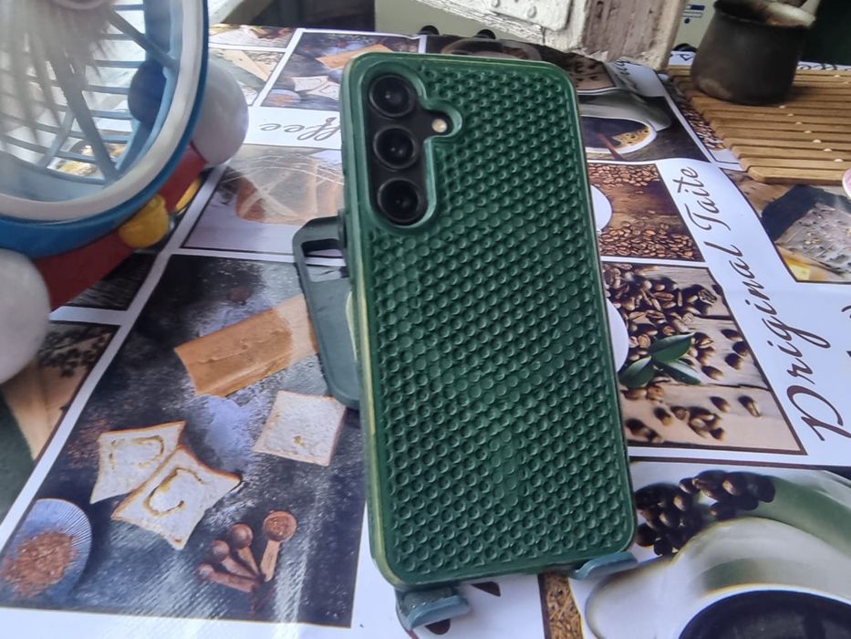 Samsung s 24 /  Самсунг с 24