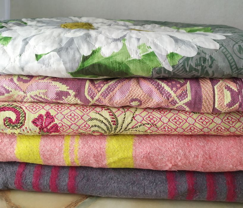 Постельное белье,одеяла,наматрасник