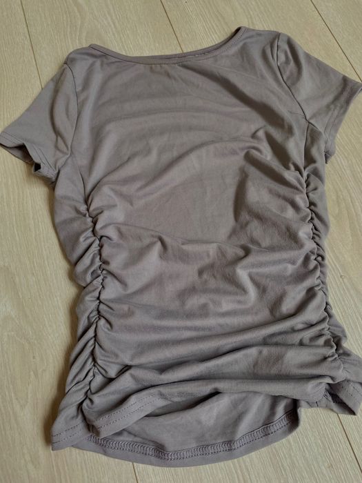 Бежова тениска SHEIN