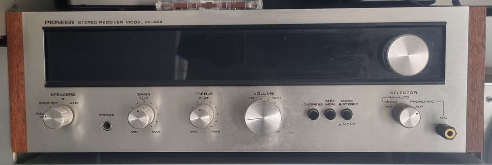 Amplificatoare  diferite modele