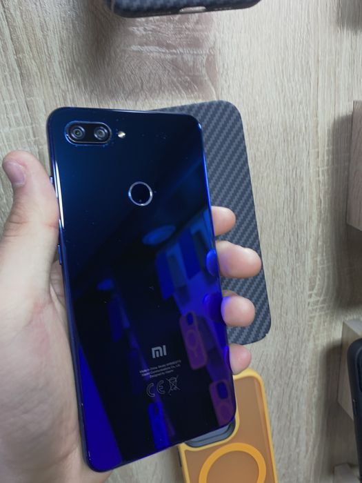 Xiaomi MI 8 Lite