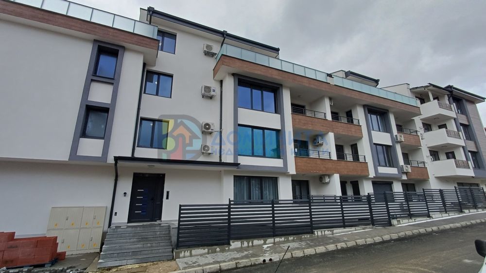 Продава се Тристаен апартамент в Царево - 109 кв.м за 596 €/кв.м - Снимка #15