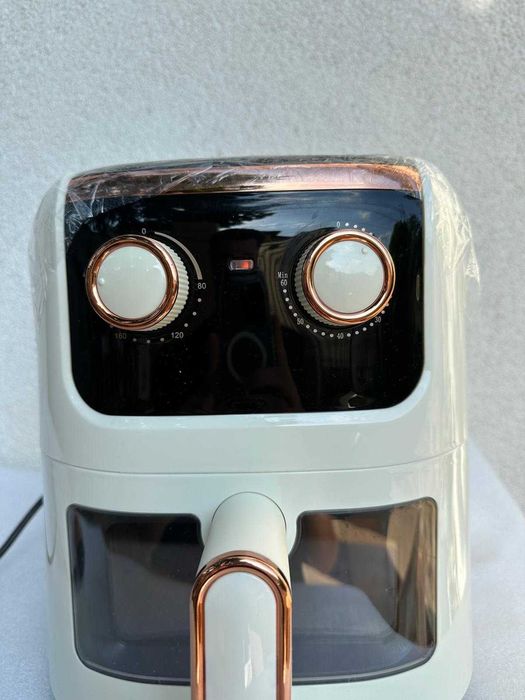 Vand Airfryer Alb Nou