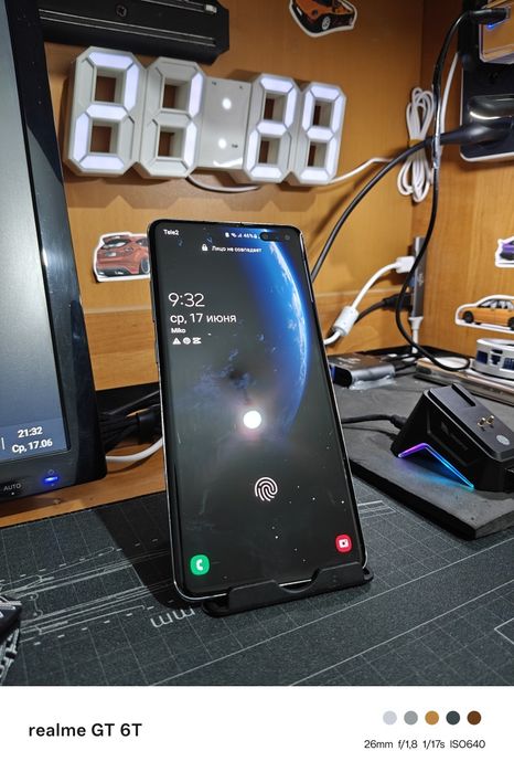 Samsung S10+ 5G телефон